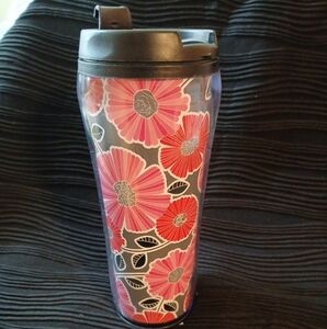 Vera Bradley floral print travel tumbler 16 oz flip top lid (121424C)